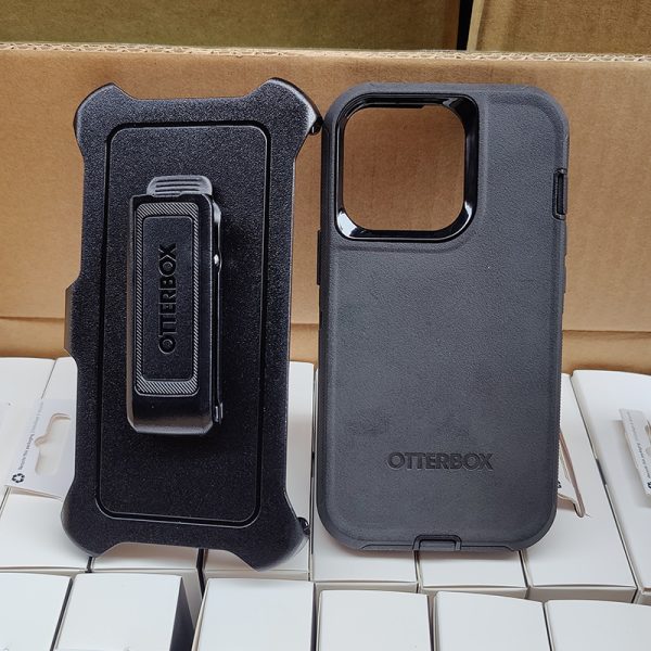 Otterbox Otter Box Defender iPhone 11/12/13/14/15 black case