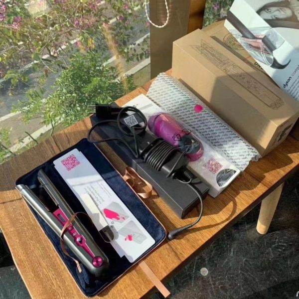 Dyson Corrale Straightener - Refurbished in Nickel/Fuchsia