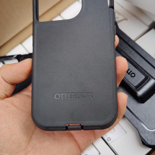 Otterbox Otter Box Defender iPhone 11/12/13/14/15 black case